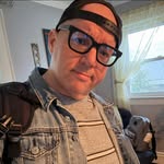 Daniel Caracciolo - @sayhellotostrangers - Instagram
