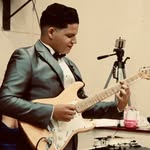 Daniel Columbié - @danielguitars_ - Instagram