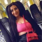 Danielle Crosbie - @crosbie.danielle - Instagram