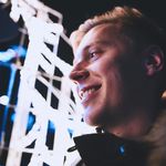Daniel Eckhoff - @dailynotch - Instagram