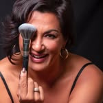 Maquiagem Profissional - @danielelica_makeup - Instagram