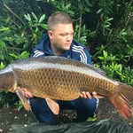 Daniel LunaticMc Eyers - @tracksuit_carper - Instagram