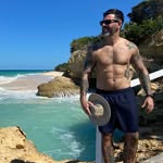 Daniel Feldhaus - @rjto17 - Instagram