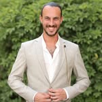 דניאל פוירשטיין - @danielfeuerstein - Instagram