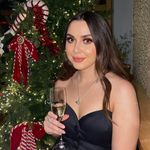 Daniela Fishwick - @danielafishwick - Instagram