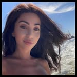 Daniella Gourdeas - @daniellagourdeas - Instagram