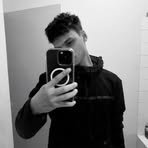 Daniel Harris - Facebook