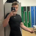 daniel - @daniel_hendrych_33 - Instagram