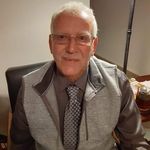 Daniel Holcomb - @danielholcomb5756 - Instagram