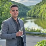 Dániel Lukács - @daniel_holecarpenter - Instagram