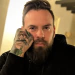 Daniel Howitt - @d.how85 - Instagram