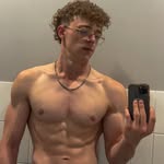 Daniel Hubner - @daniel2wavy - Instagram