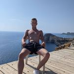 Daniel Hübner - @danielhuebner - Instagram