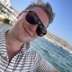 Daniel Hulsizer - Facebook