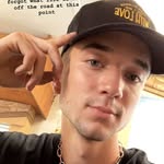 Daniel seavey my husband - @istoledanielfromwhydontwe - Instagram