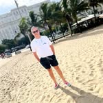 Daniel Hutchison - @hutchison7920 - Instagram