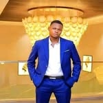 Daniel Kasongo Mobola Têtu - @mobolatetu - Instagram