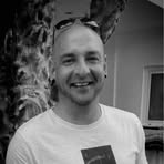 Daniel Knaak - Facebook