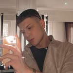~𝓓𝓪𝓷𝓲𝓮𝓵 𝓚𝓸𝓲𝓿𝓲𝓼𝓽𝓸~ - @danneehz - Instagram