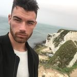 Daniel Kovacs - @daniel_kvcs - Instagram