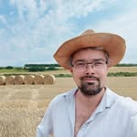 Kozák Dániel - @danielkozak_officalsite - Instagram
