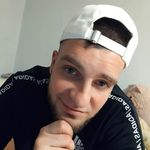 Daniel Kusz - @danieleqqqq - Instagram