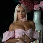 Daniella Chávez - @daniellachavezofficial - Instagram