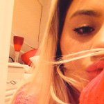 Dani - @daniellacourse - Instagram