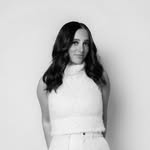 Daniella | Brand Designer - @danielladesignz - Instagram