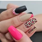 Daniella Neres - @daniella.neres - Instagram