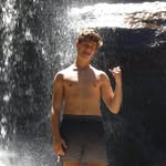 Daniel Laris - @daniel.l_bln - Instagram