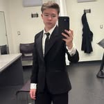 Daniel Lazar - @daniellazarrrr - Instagram