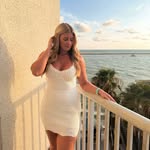 Danielle crone - @daniellecrone96 - Instagram