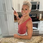 Danielle | Hormone Weight Loss Coach 40+ - @danielle_francine_divine - Instagram