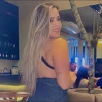 Danielle Silva - @daniellessiilva - Instagram