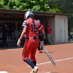 Danielle Robles - @daniellessoftball_page - Instagram