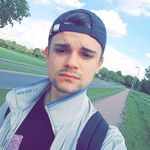 Daniel Lewicki - @lalewicko - Instagram