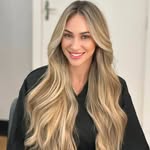 Danielli Bello - @daniellibello - Instagram