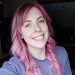 Danielle Hess - @daniellothecello - Instagram