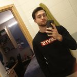 Daniel Lowther - @dannylowther1996 - Instagram