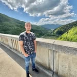 Daniel Manolache - @daniell_manolache - Instagram