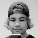 Daniel Mayen - @itsundermybed - Instagram