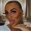 DanielleMccrimmon - @daniellem80 - TikTok