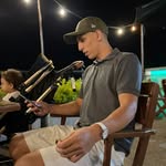Daniel Mesa - @itsdanivive - Instagram