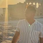 Daniel Miles - @dantmileslife - Instagram