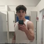 🦧 - @danielmuzzii - Instagram