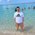 Daniel Neag - Facebook
