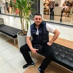 @danielneag - Instagram