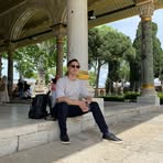 Daniel Oak - Facebook