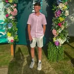 @danieloakey2005 - Instagram